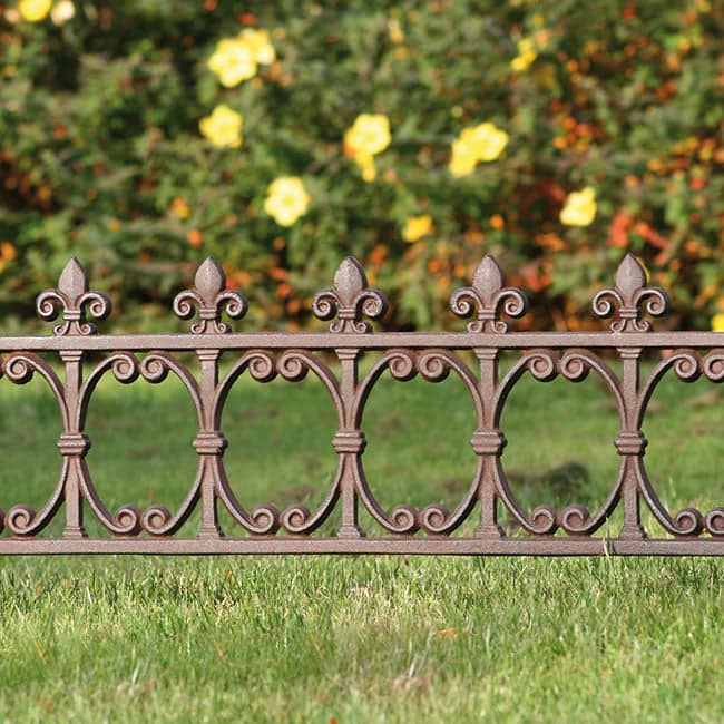 Esschert Design Finial Garden Fence, Rust, 14"H, Pack of 4
