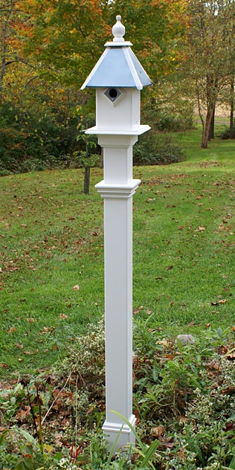 Sycamore Bird House & Decorative Mounting Post, Copper Roof